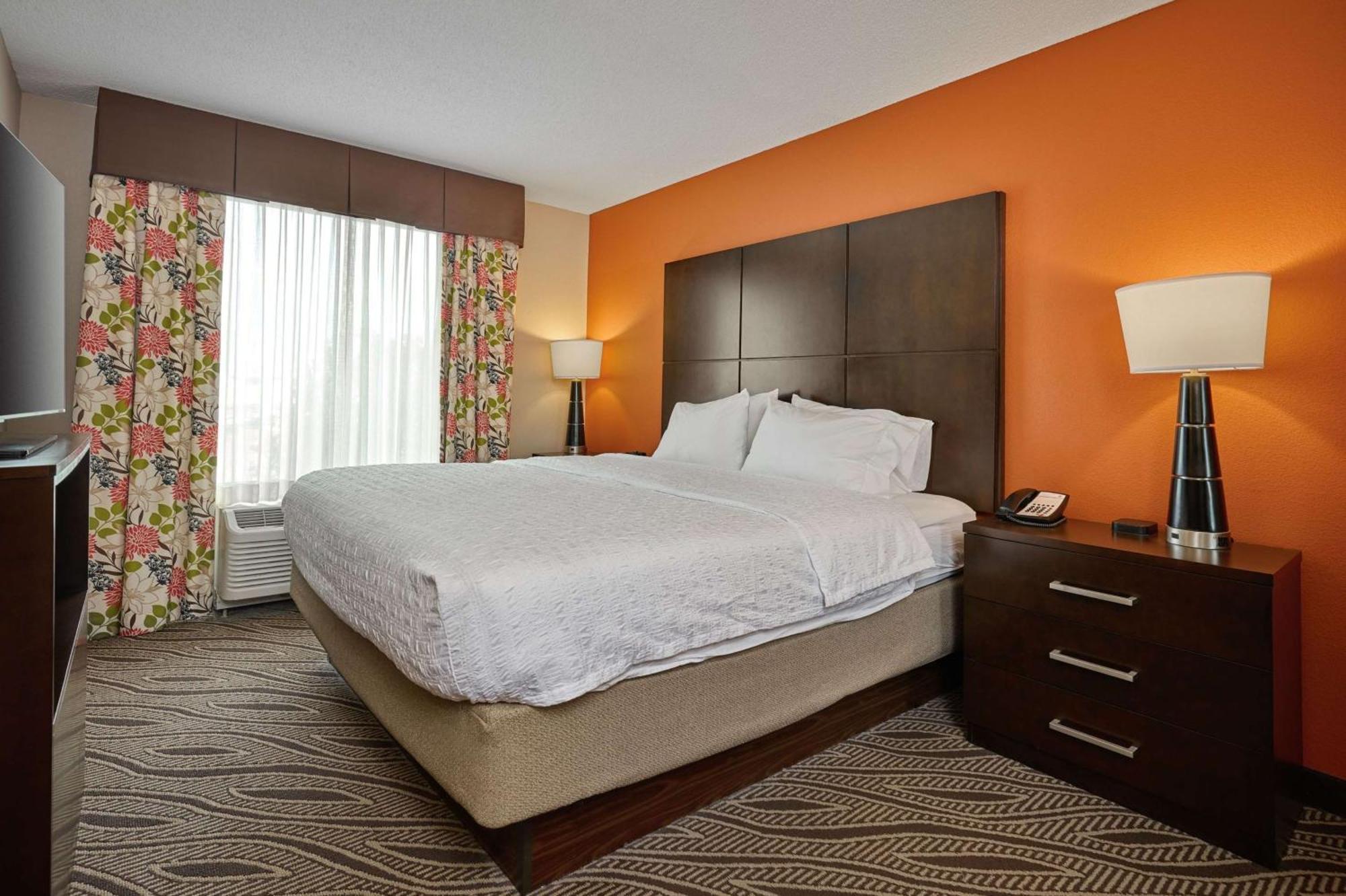 Hampton Inn Evansville Airport Exterior foto